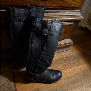 Black Women's Guess size 8 Tall Buckle Riding Boots - Classic Style